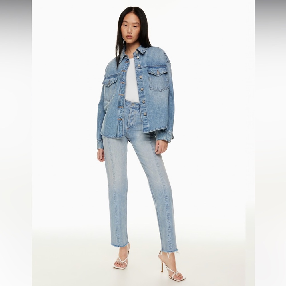 Aritzia Denim Forum 'The Arlo High Rise Straight'. Size 26. Like New. - Picture 6 of 14